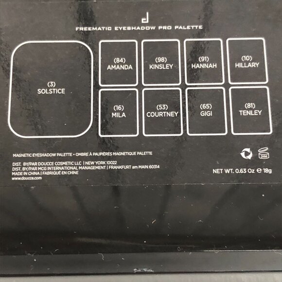 Douccc Freematic Eyeshadow Pro Palette - Picture 3 of 3